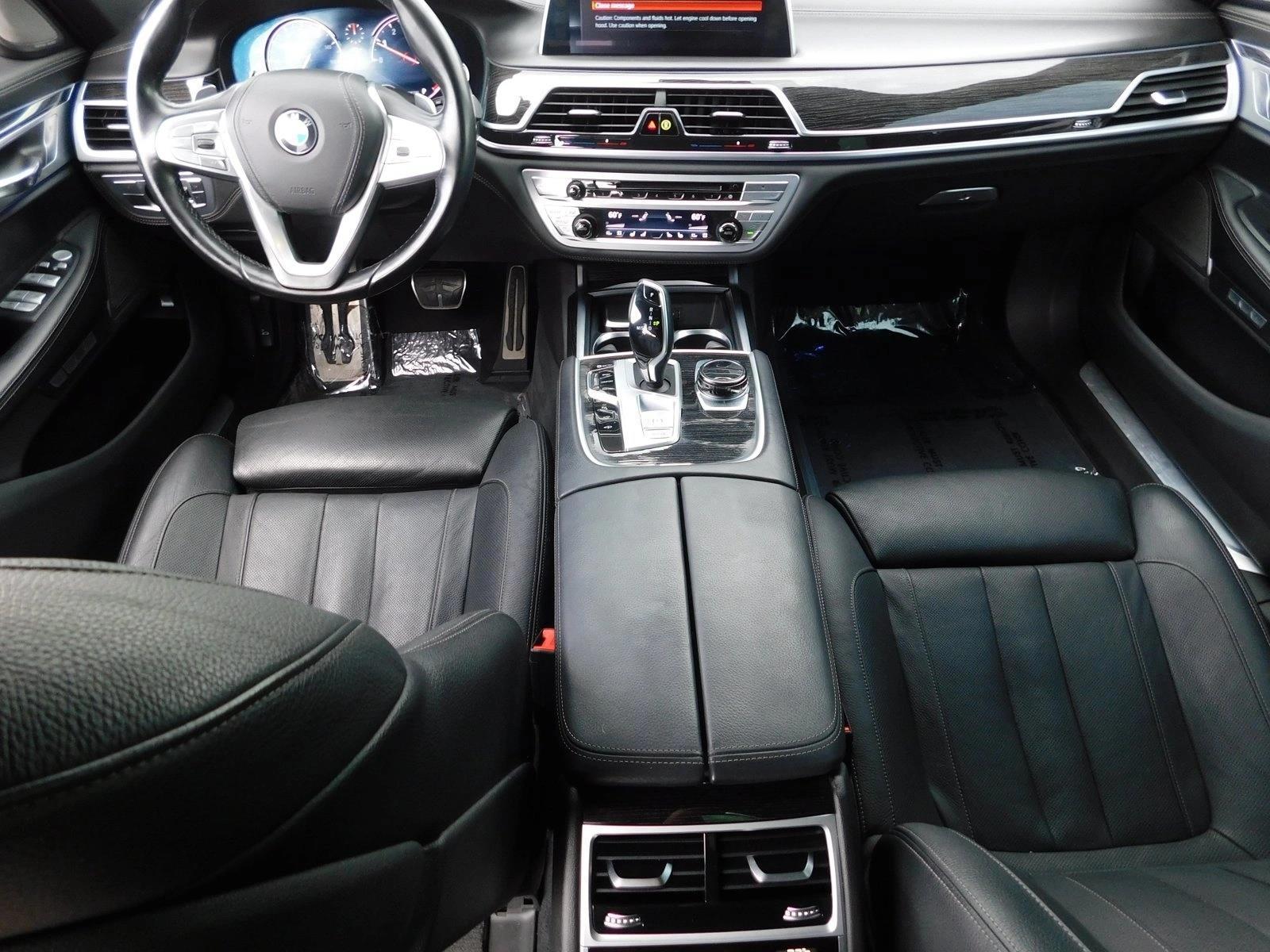 Thumbnail: 2018 BMW 7 Series - 4