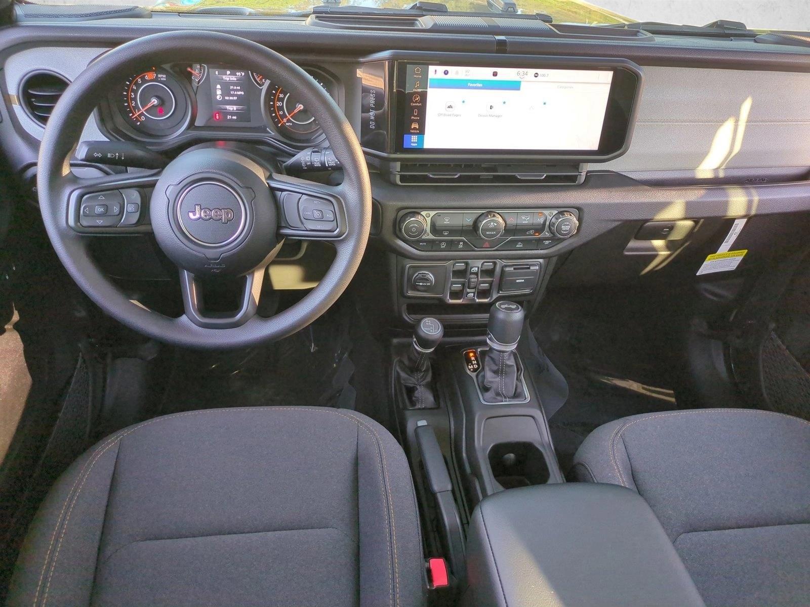 Thumbnail: 2026 Jeep Wrangler - 3