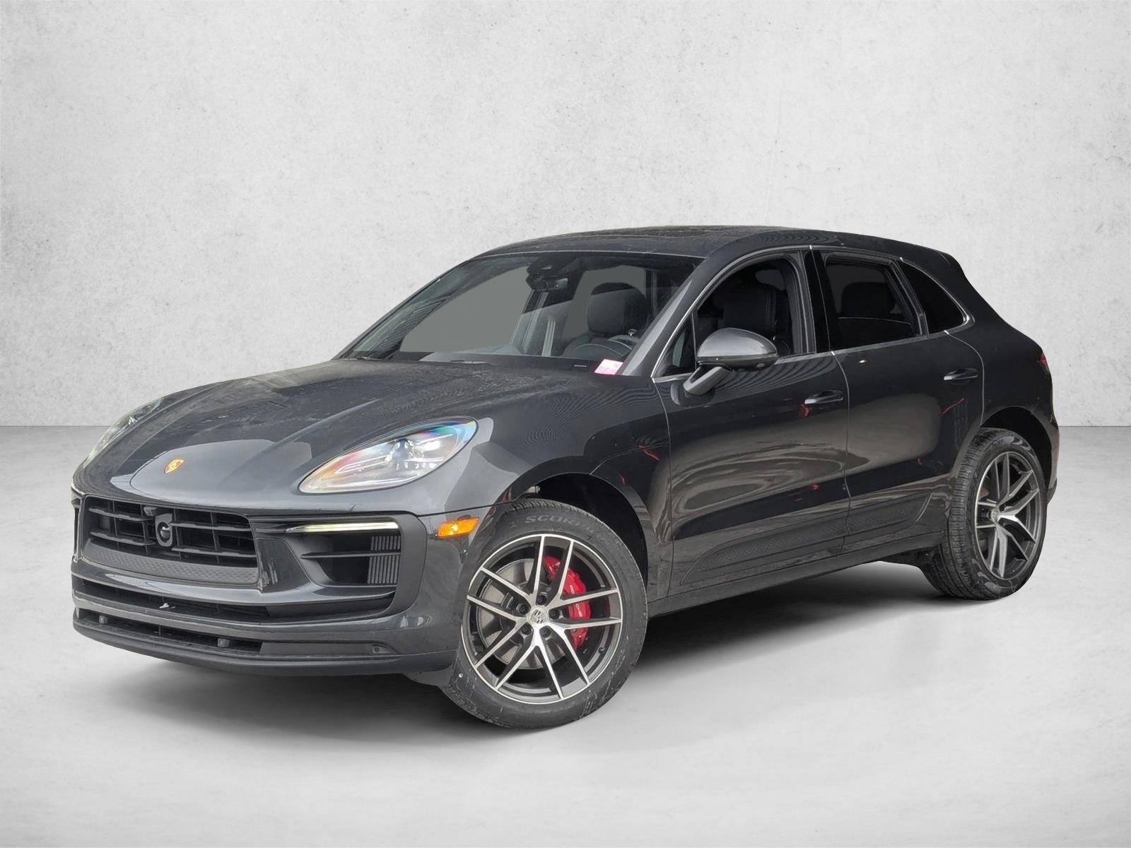 2026 Porsche Macan S's photo