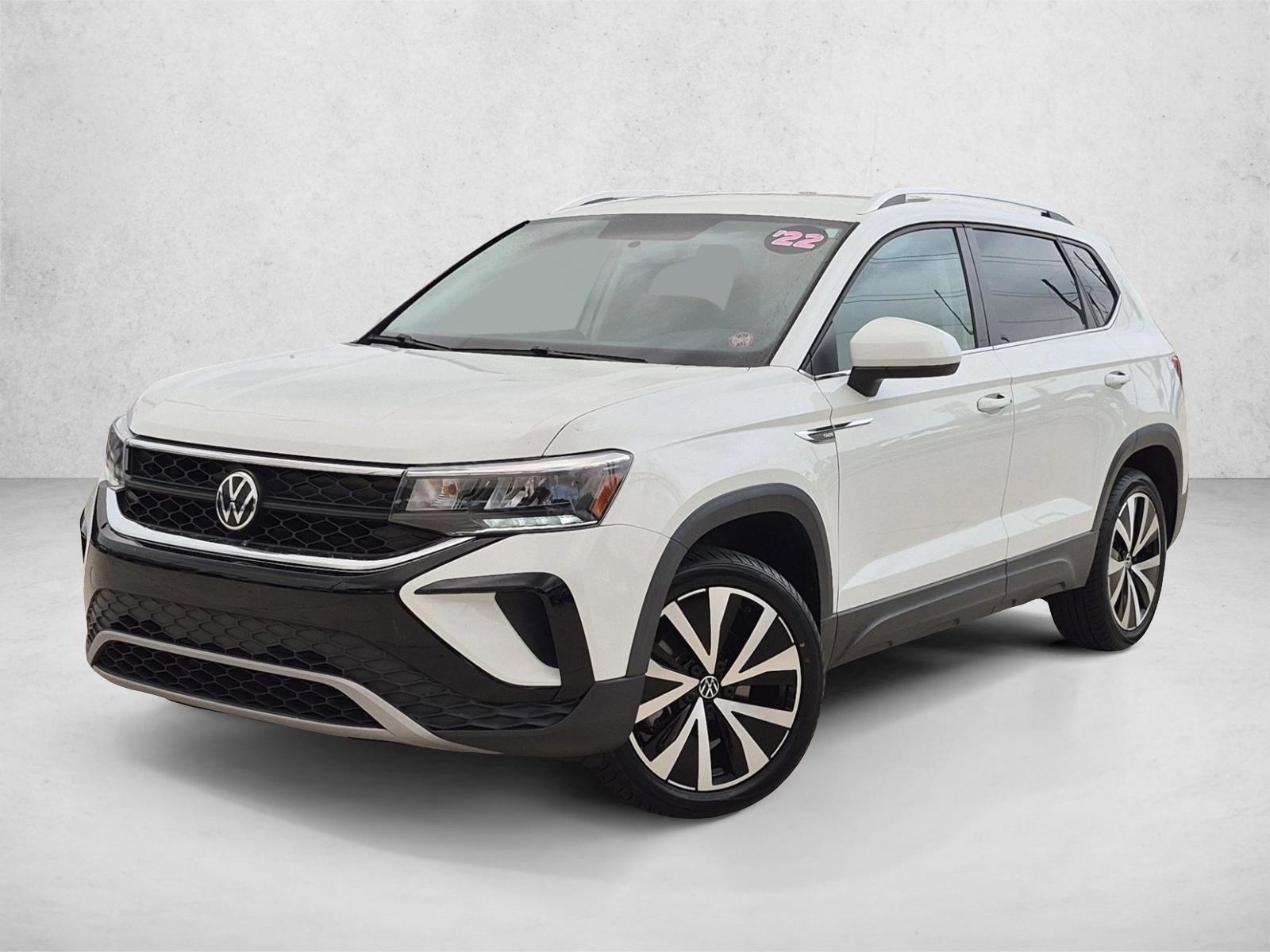 Thumbnail: 2022 Volkswagen Taos - 1
