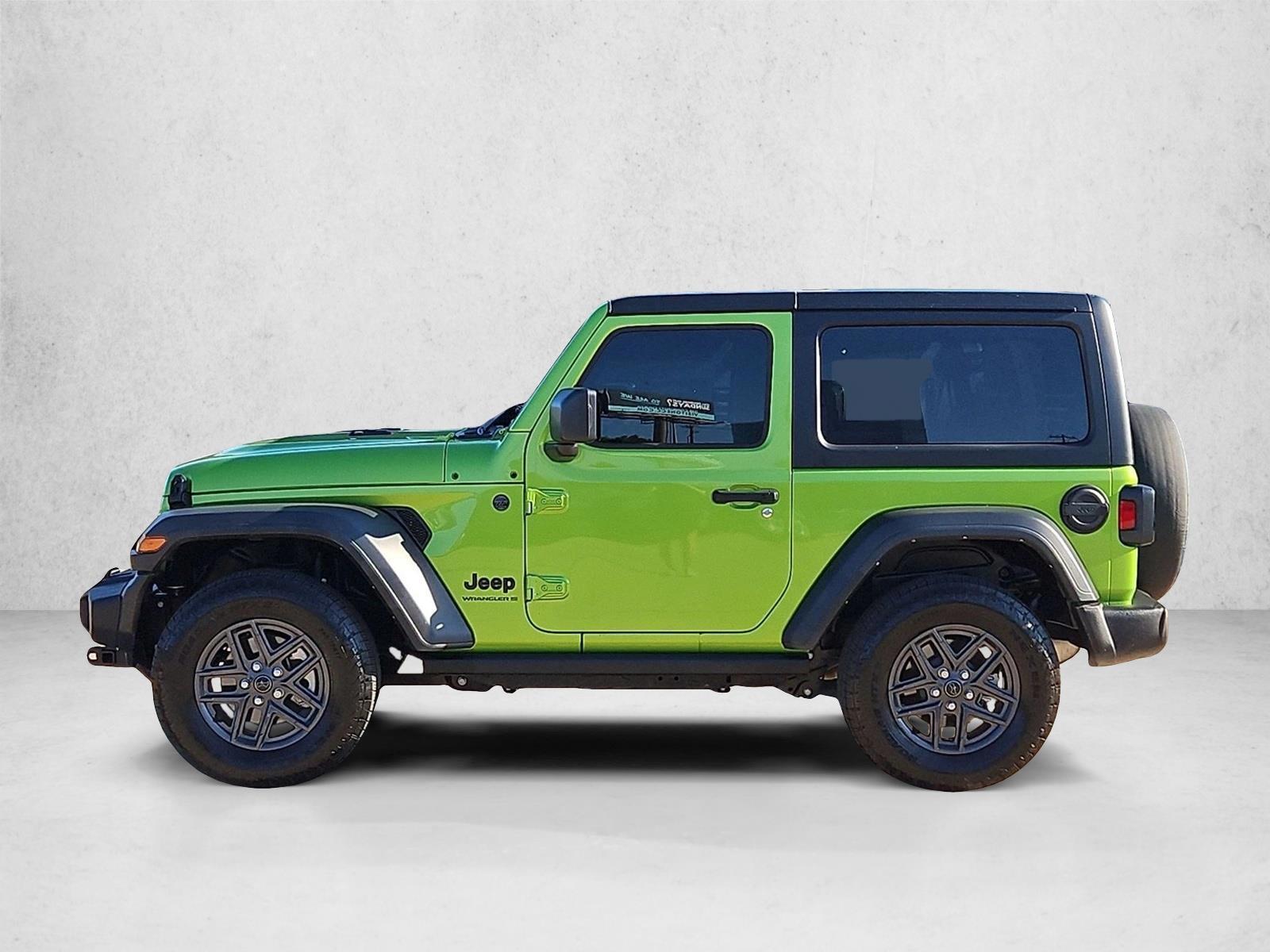 Thumbnail: 2025 Jeep Wrangler - 2