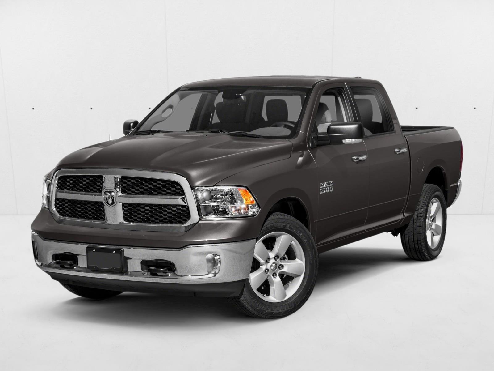 2019 RAM 1500 Classic SLT 4x4 Crew Cab 6'4's photo