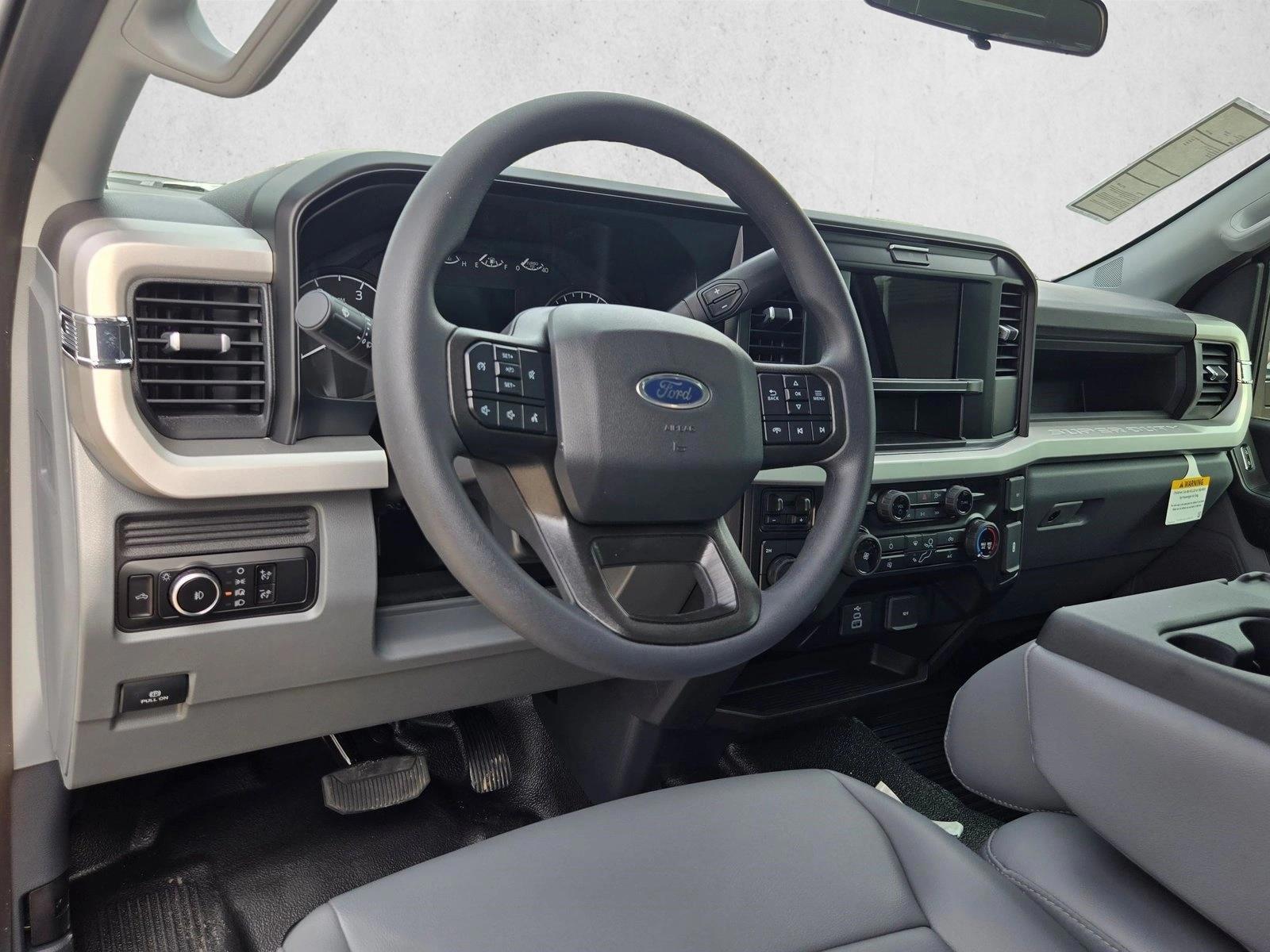 Thumbnail: 2026 Ford Econoline - 3