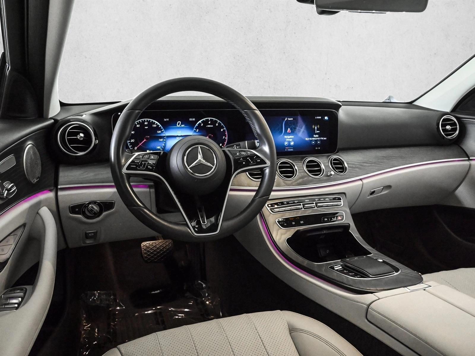 Thumbnail: 2021 Mercedes-Benz E-Class - 3