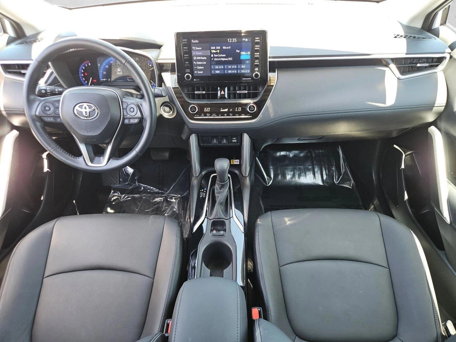 Thumbnail: 2022 Toyota Corolla Cross - 4