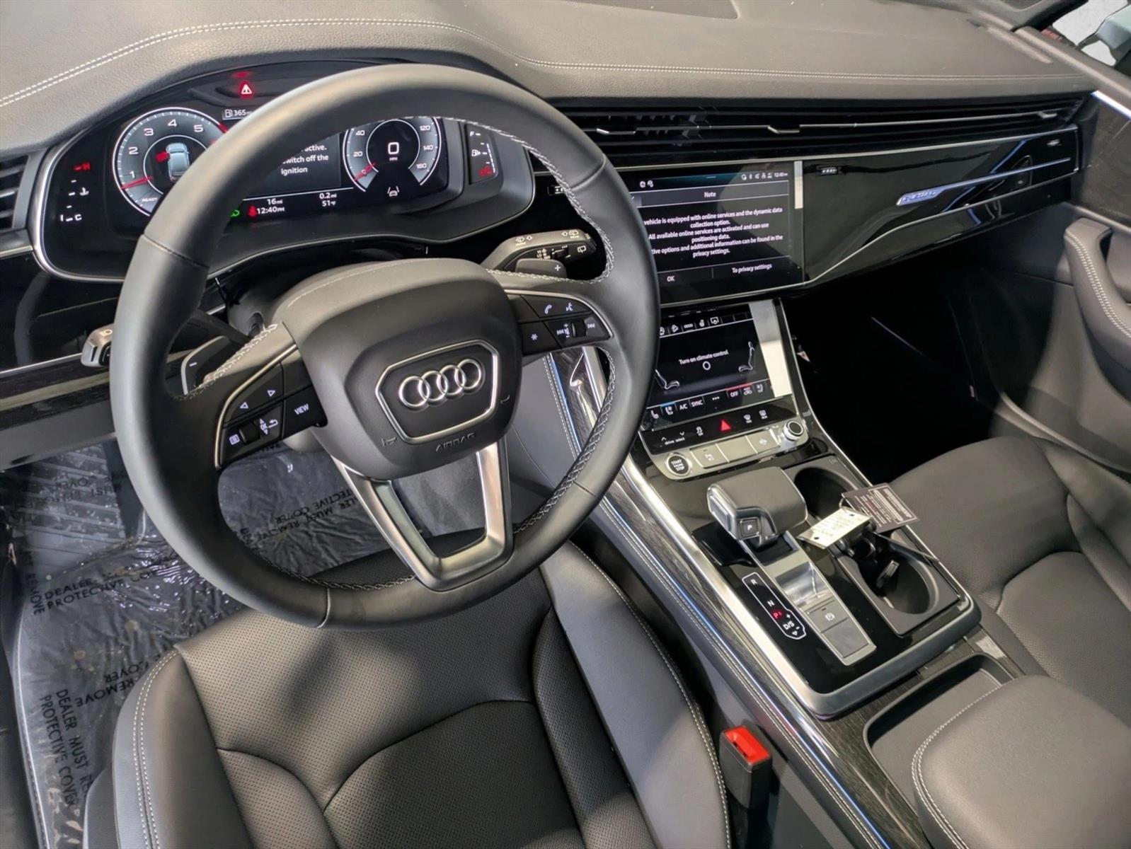 Thumbnail: 2026 Audi Q7 - 3