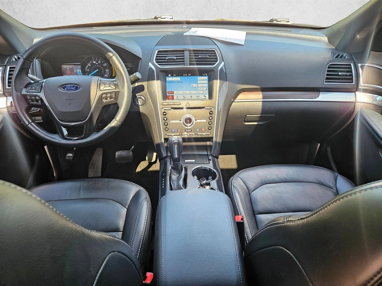 Thumbnail: 2018 Ford Explorer - 4
