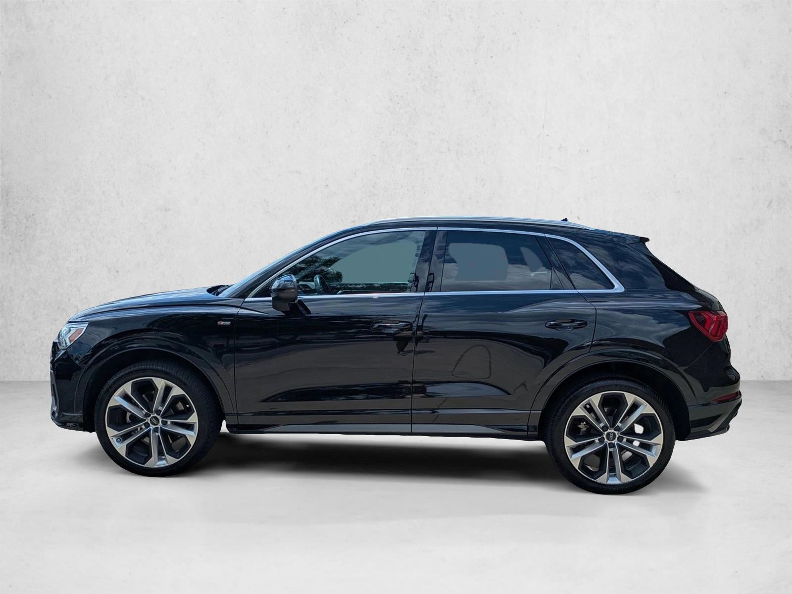 Thumbnail: 2020 Audi Q3 - 2