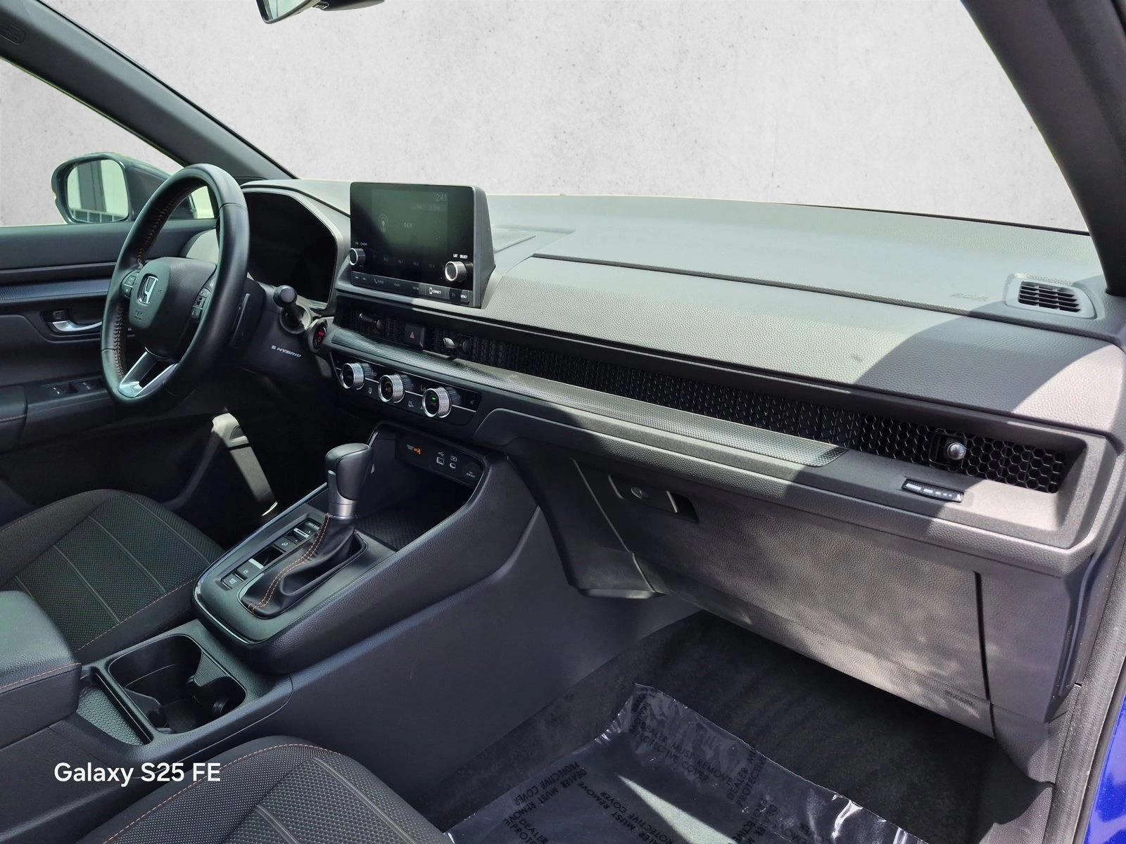 2025 Honda CR-V Sport - Photo 21