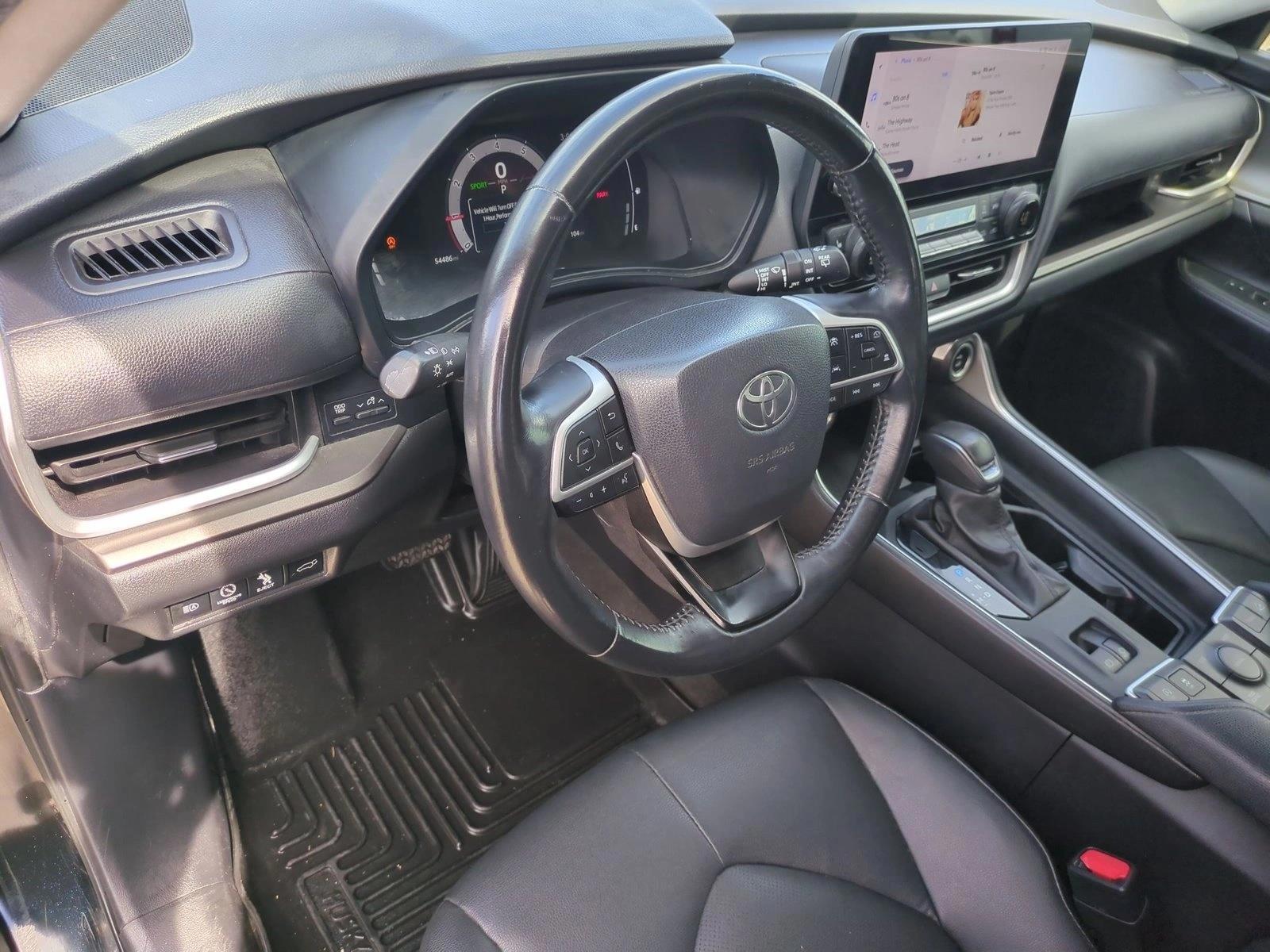 Thumbnail: 2024 Toyota Grand Highlander - 3