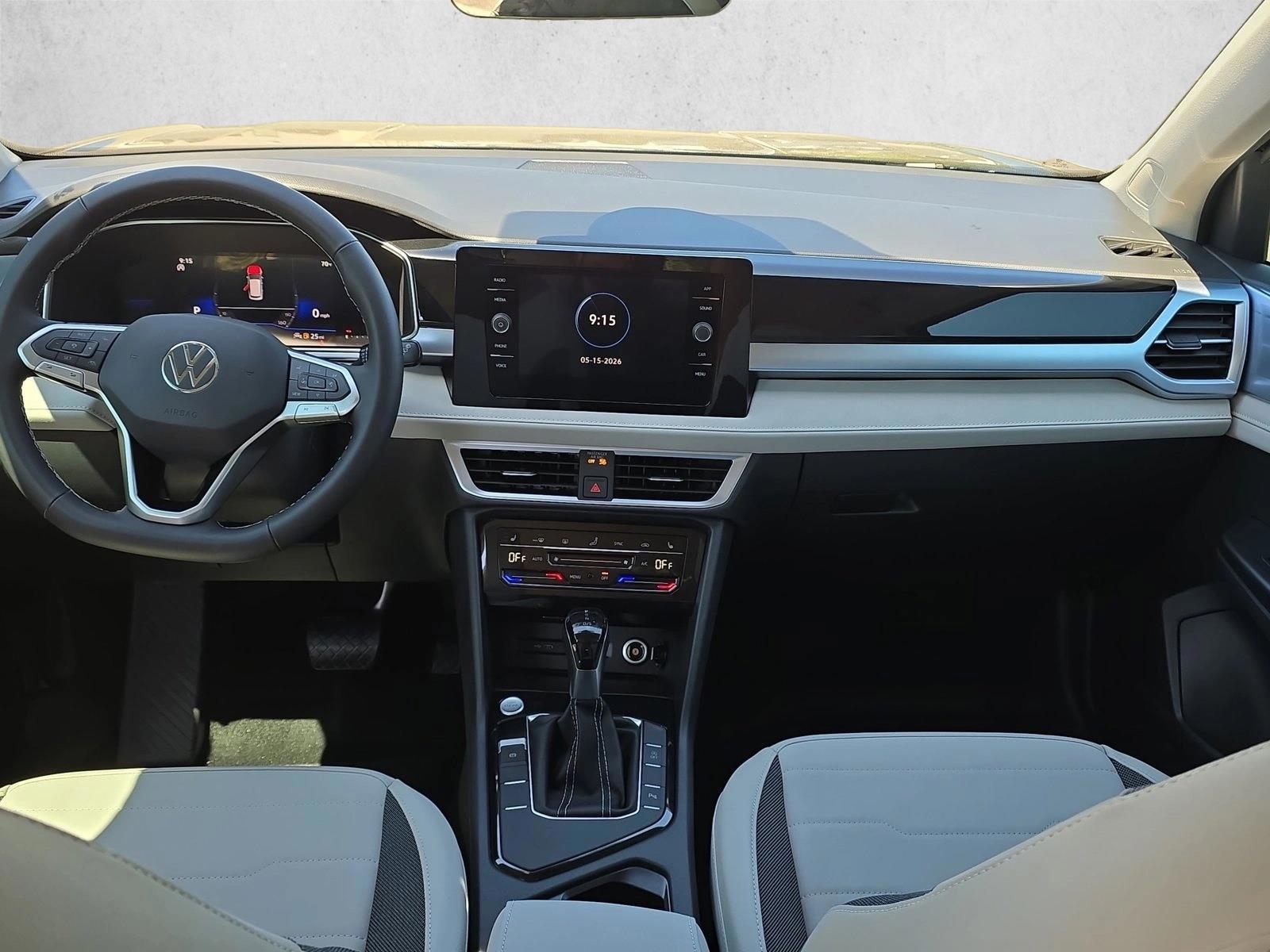 Thumbnail: 2026 Volkswagen Taos - 3