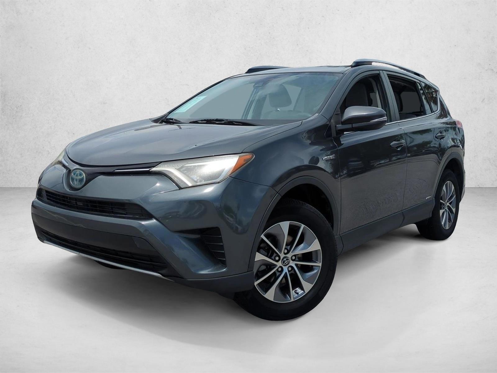 Thumbnail: 2018 Toyota RAV4 - 1
