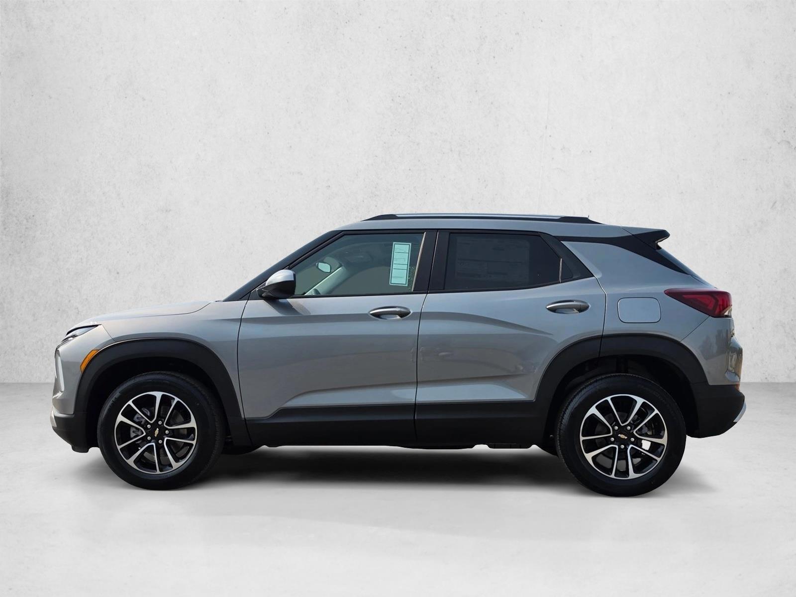 Thumbnail: 2026 Chevrolet TrailBlazer - 2