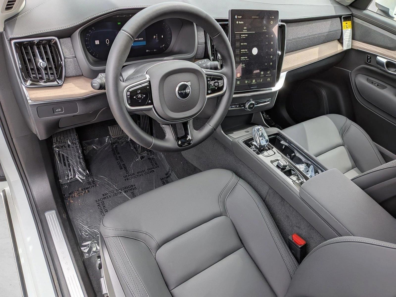 Thumbnail: 2026 Volvo XC90 - 3