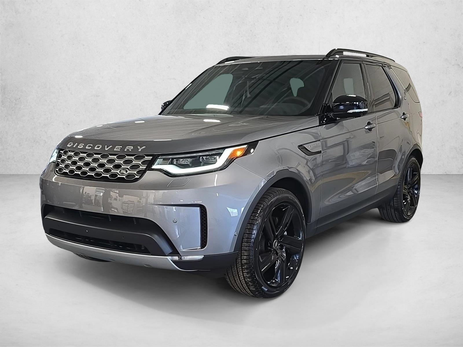 Thumbnail: 2026 Land Rover Discovery - 1
