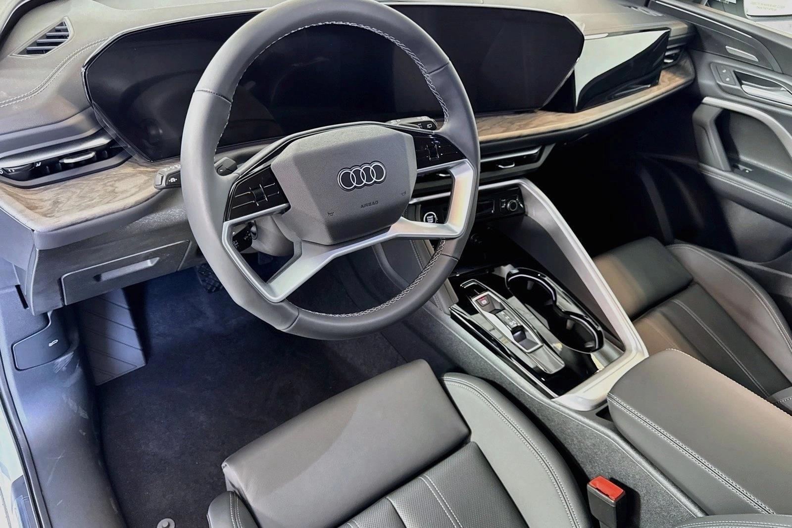 Thumbnail: 2026 Audi Q5 - 3