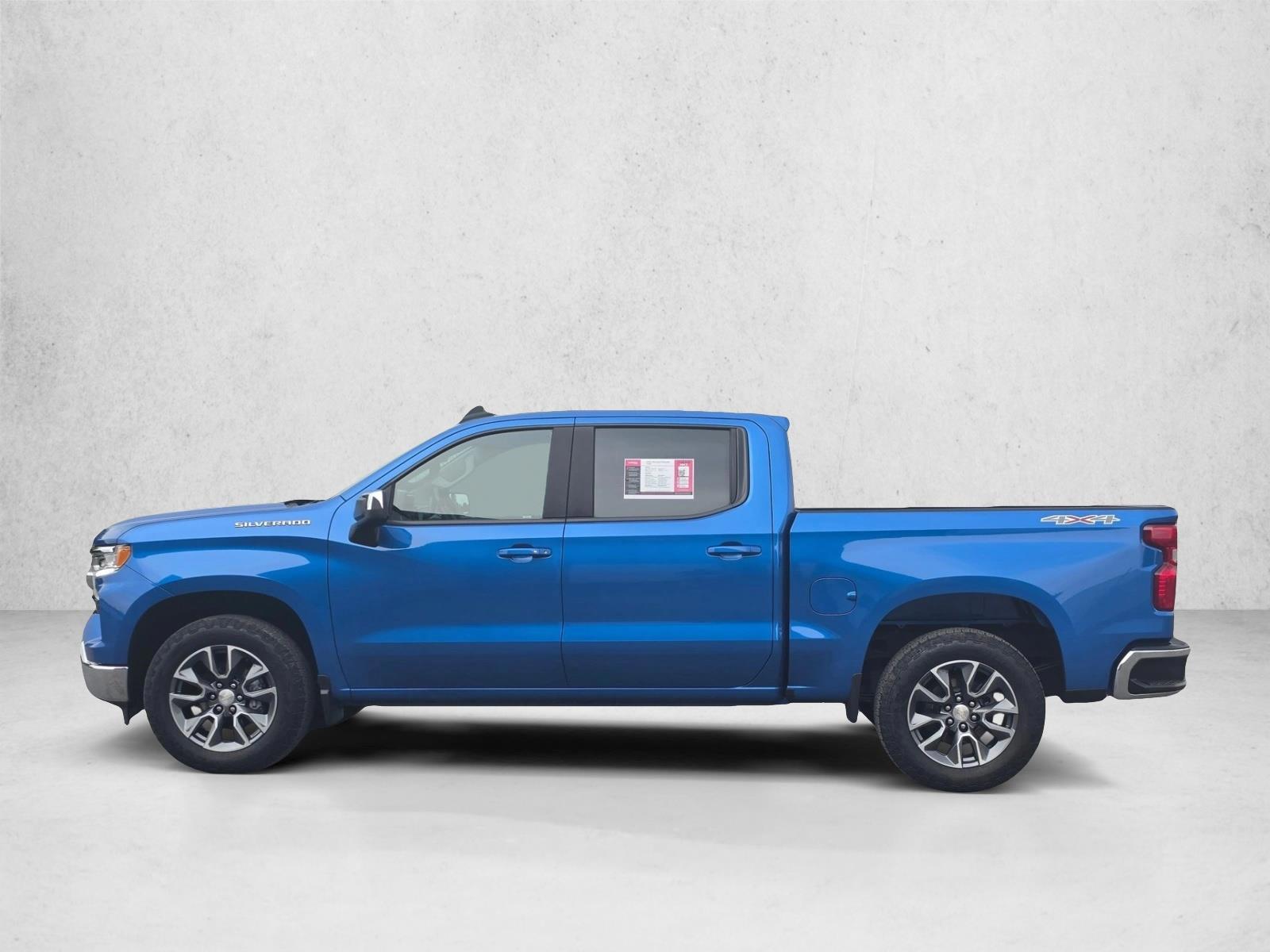 Thumbnail: 2022 Chevrolet Silverado 1500 - 2