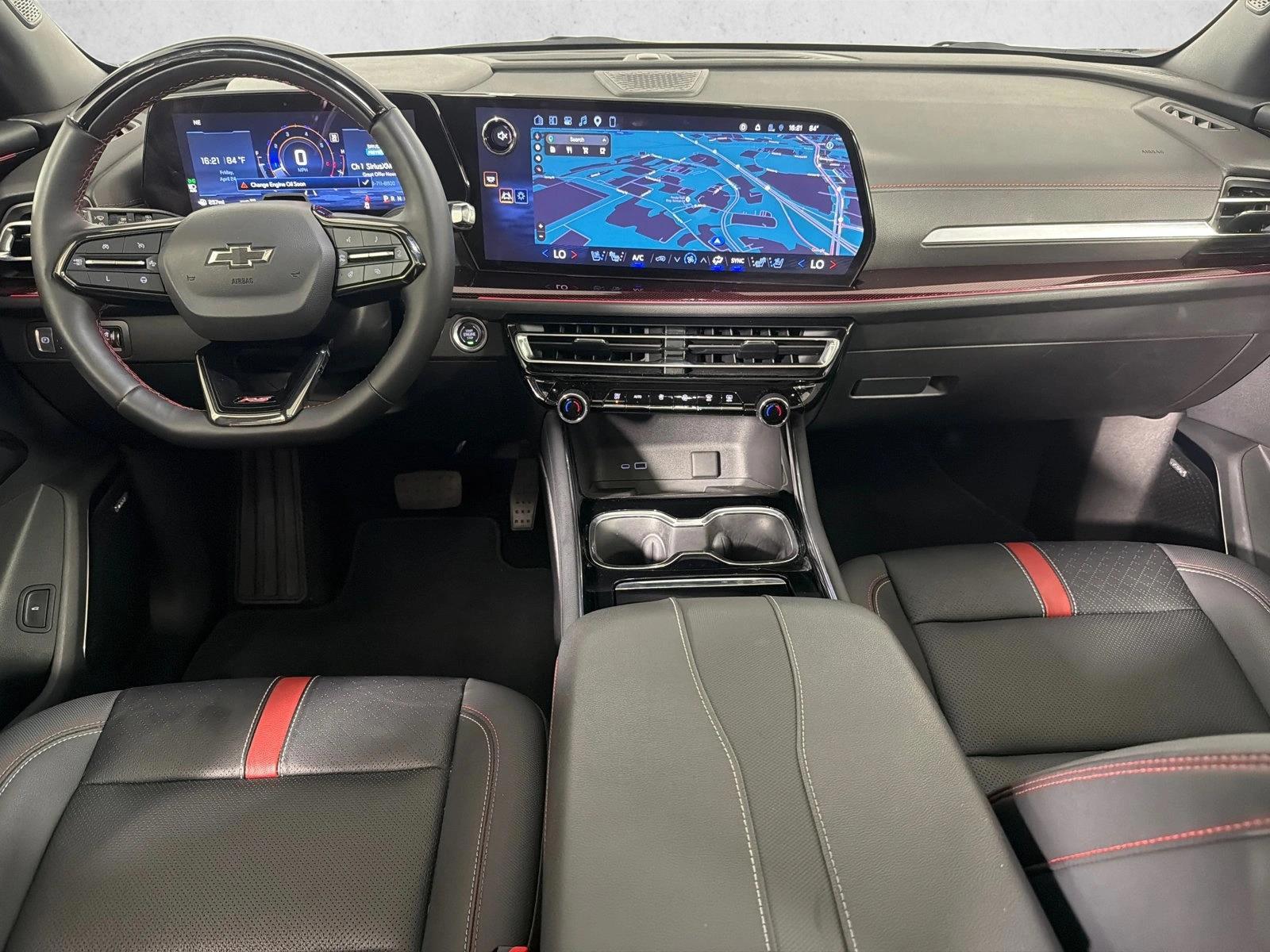 Thumbnail: 2024 Chevrolet Traverse - 3