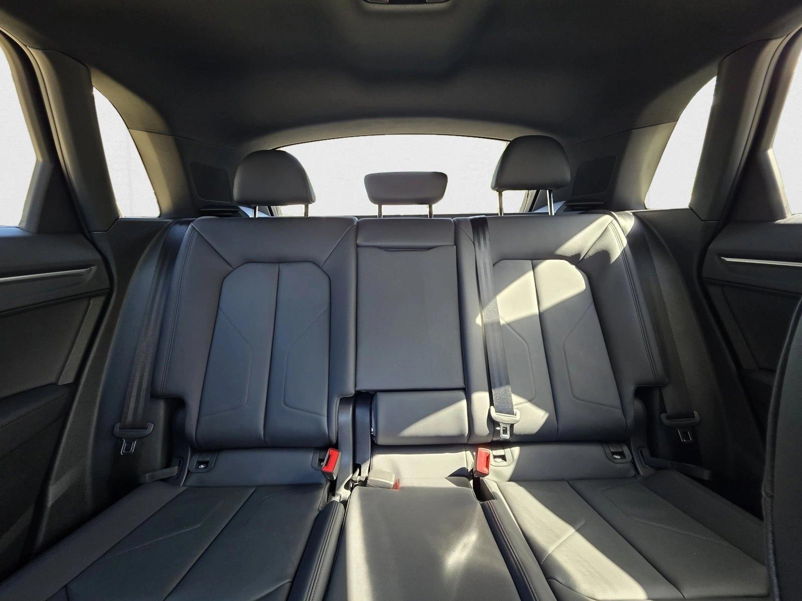 2025 Audi Q3 S Line Premium - Photo 17