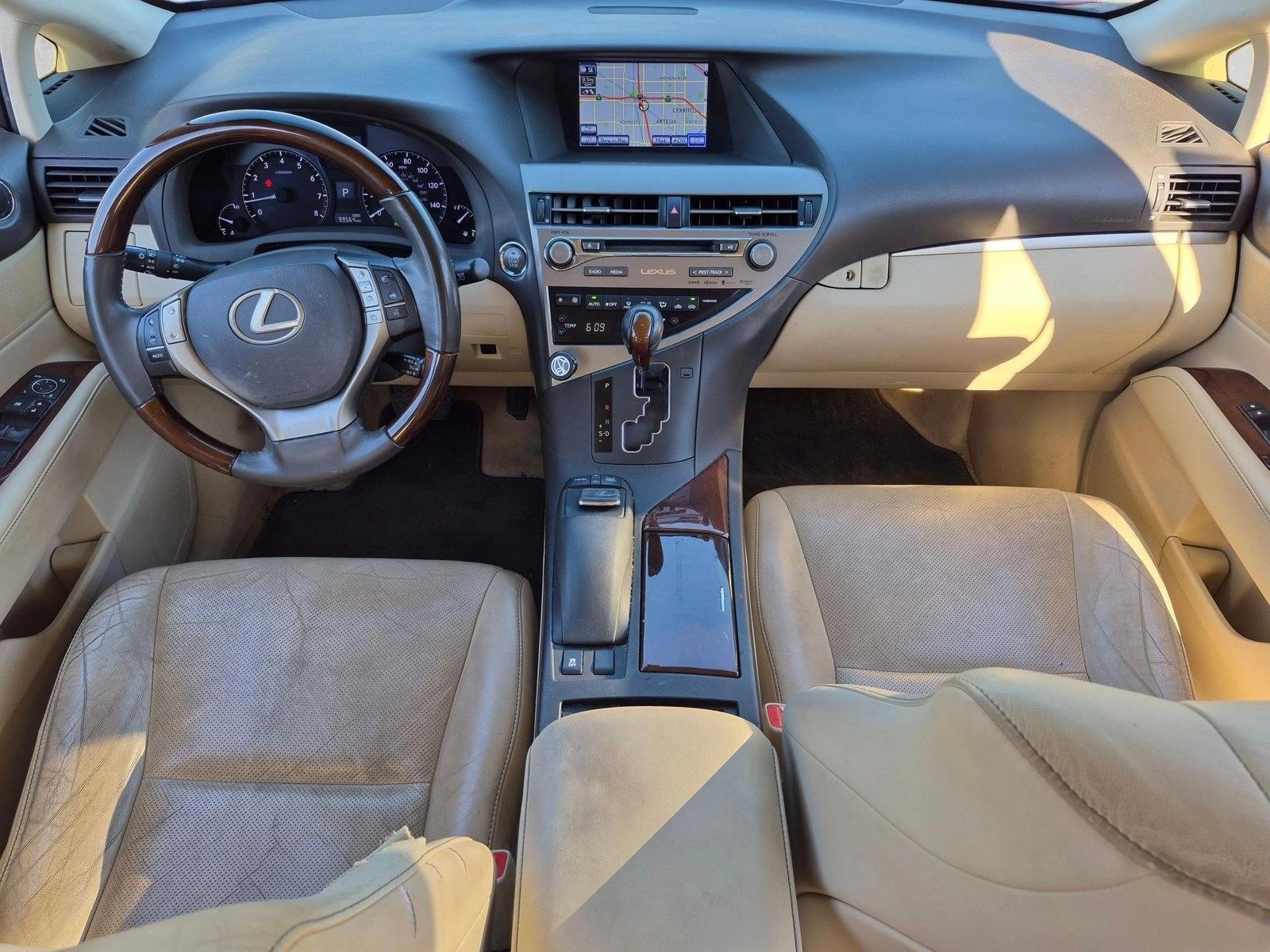 Thumbnail: 2015 Lexus RX - 4