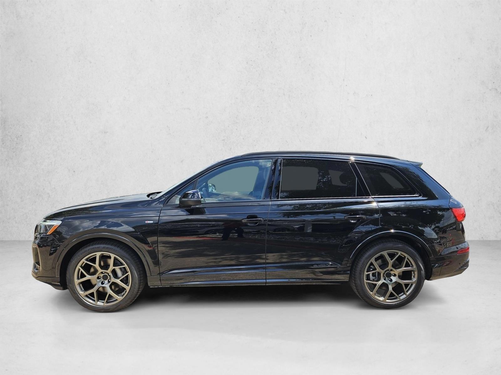 Thumbnail: 2026 Audi Q7 - 2