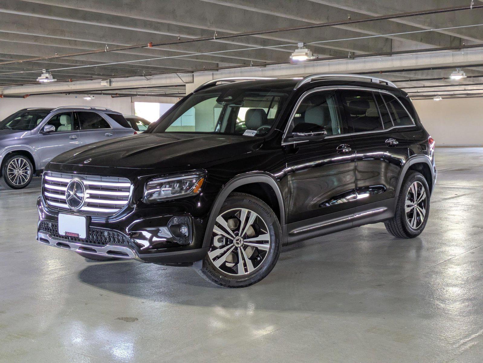 Thumbnail: 2025 Mercedes-Benz GLB - 1