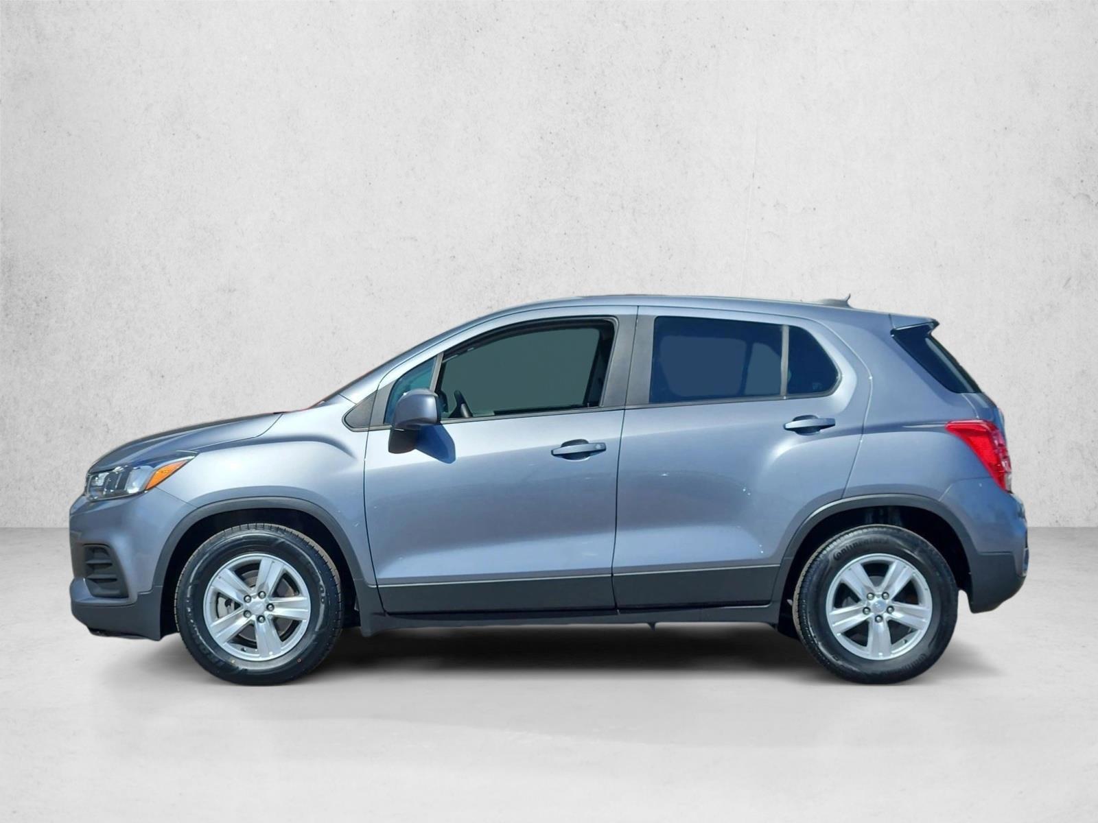 Thumbnail: 2020 Chevrolet Trax - 3