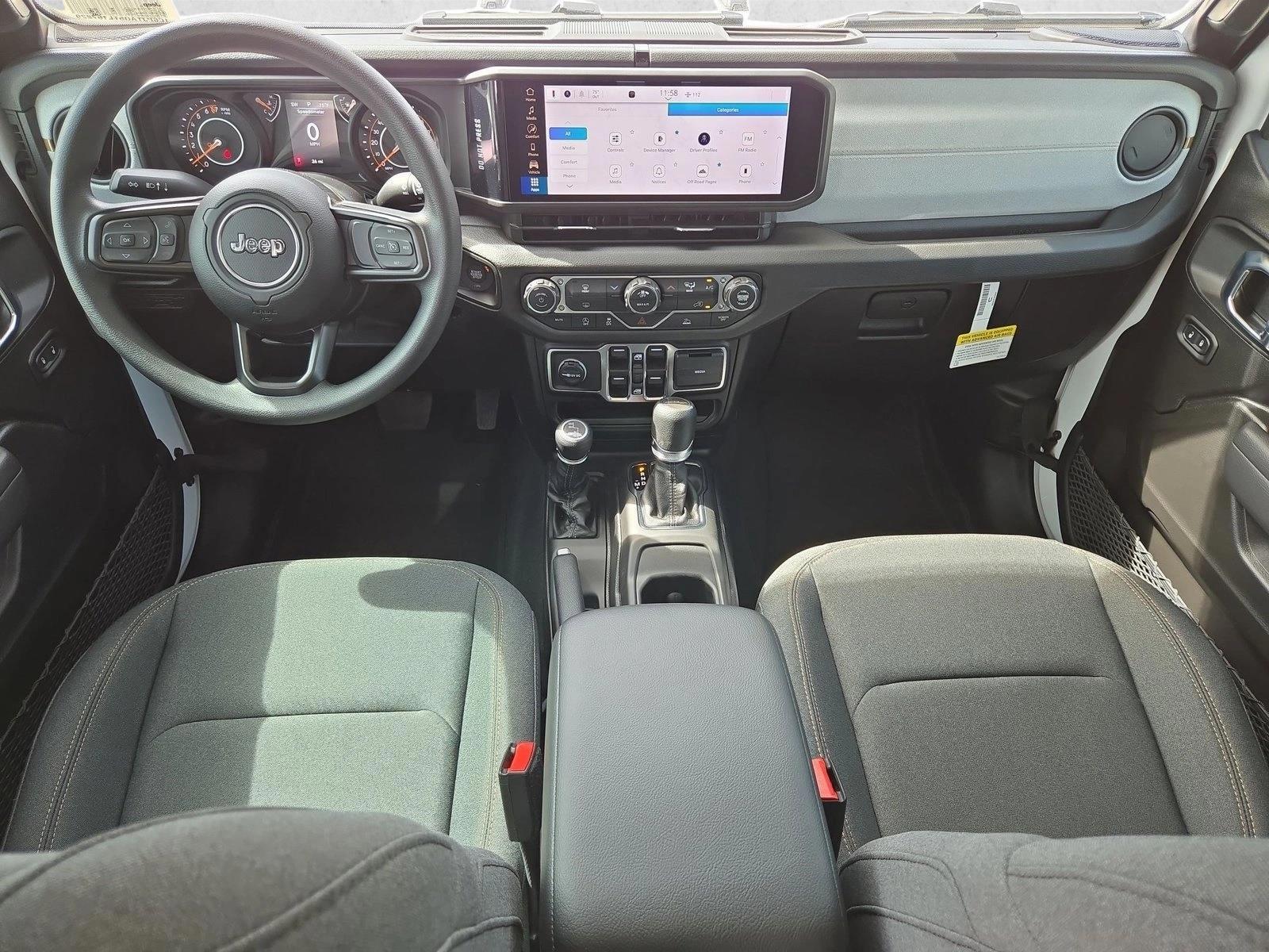 Thumbnail: 2026 Jeep Gladiator - 3