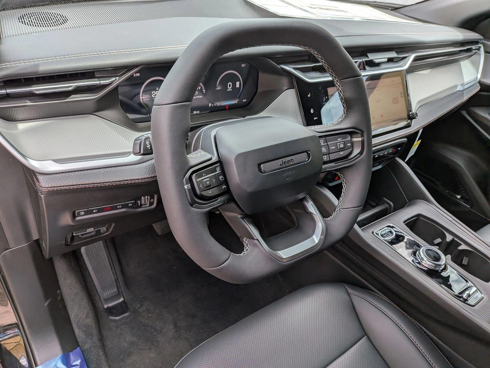 Thumbnail: 2026 Jeep Cherokee - 3
