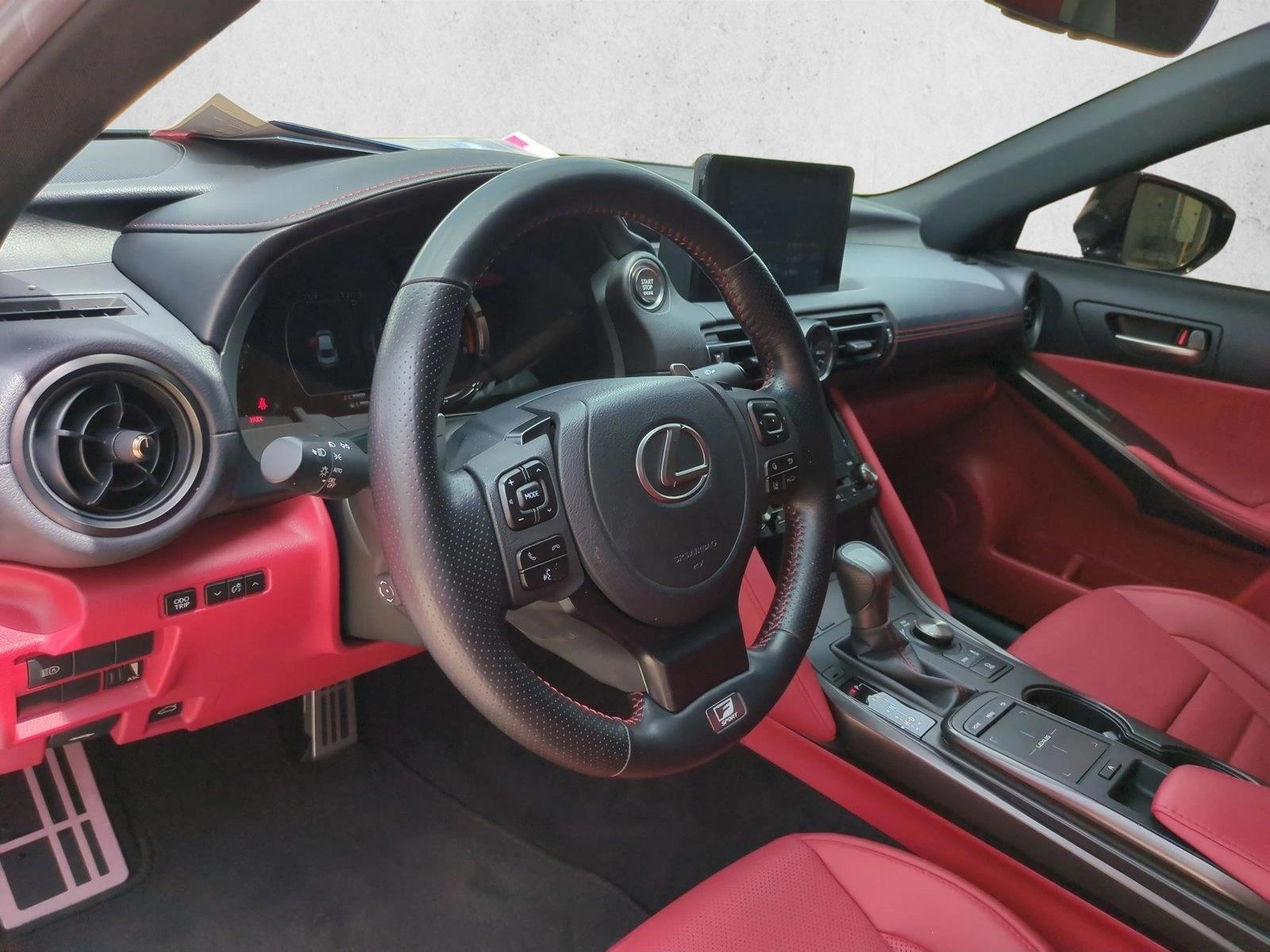 Thumbnail: 2024 Lexus IS - 3