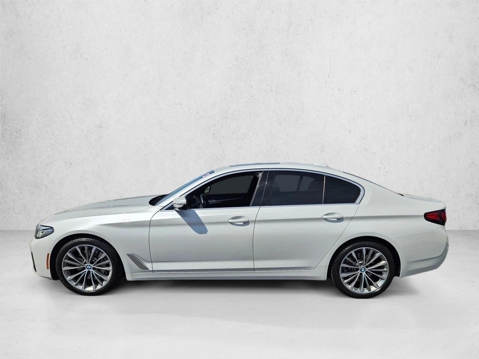 Thumbnail: 2023 BMW 5 Series - 2