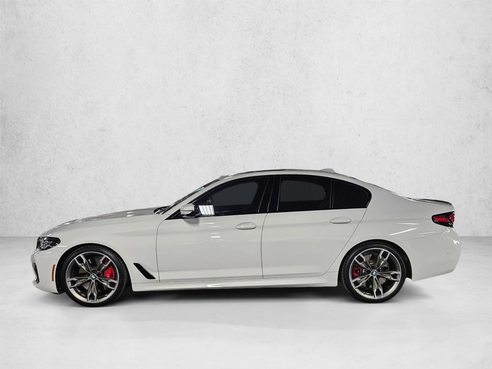 Thumbnail: 2023 BMW 5 Series - 2