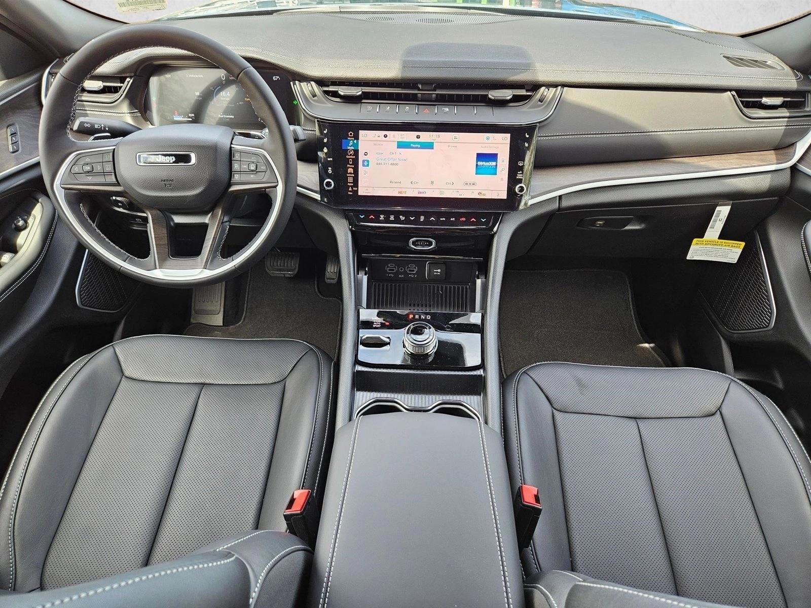 Thumbnail: 2026 Jeep Grand Cherokee L - 4