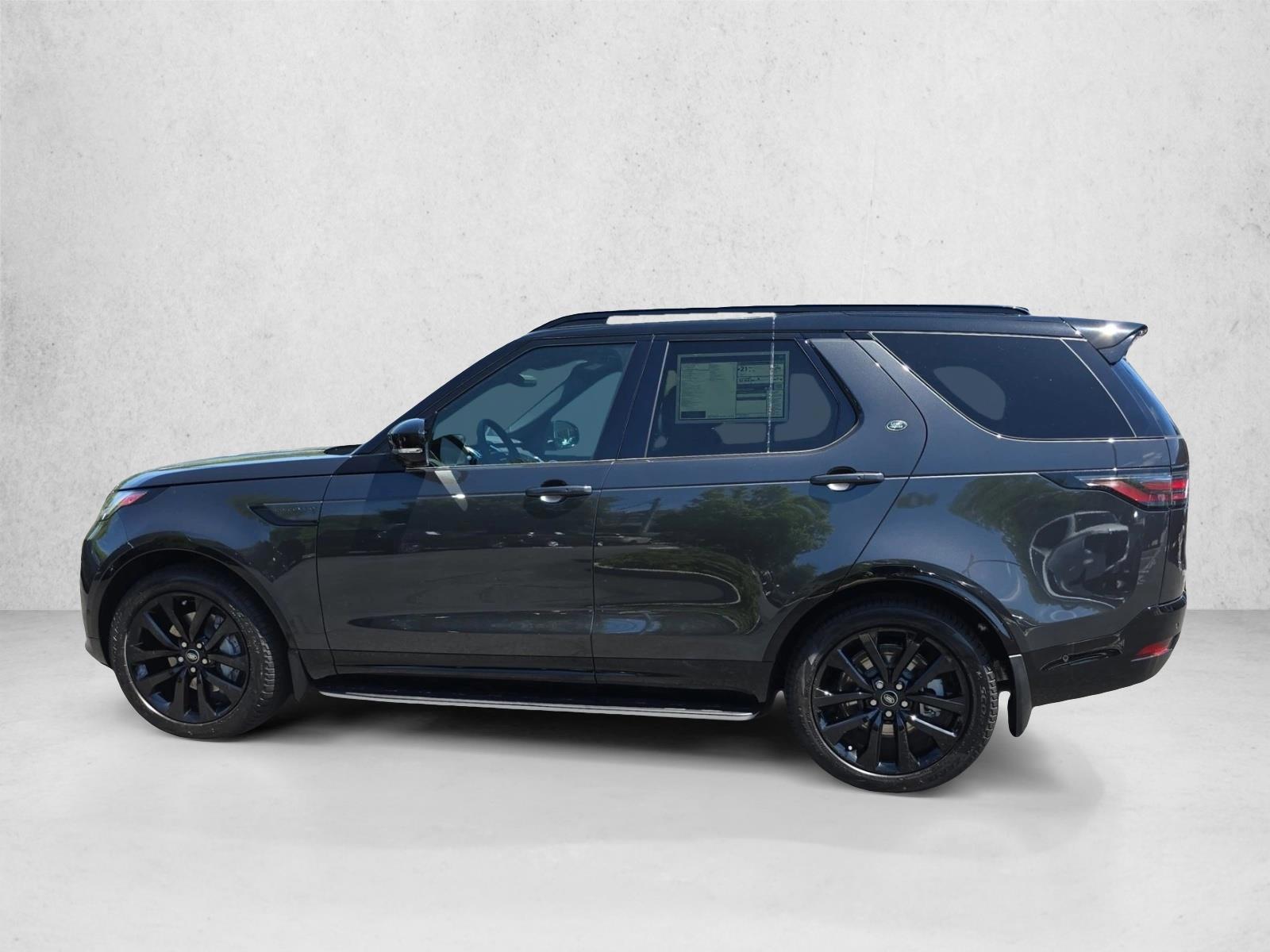 Thumbnail: 2026 Land Rover Discovery - 2