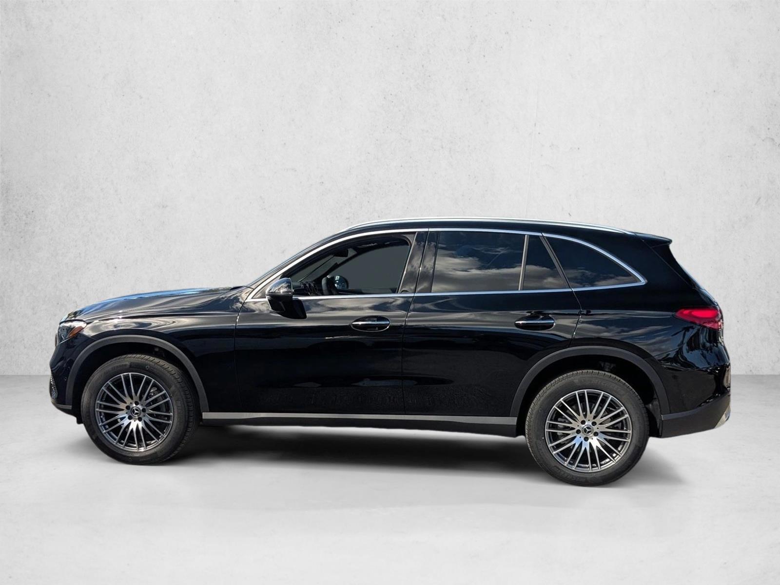Thumbnail: 2026 Mercedes-Benz GLC - 2
