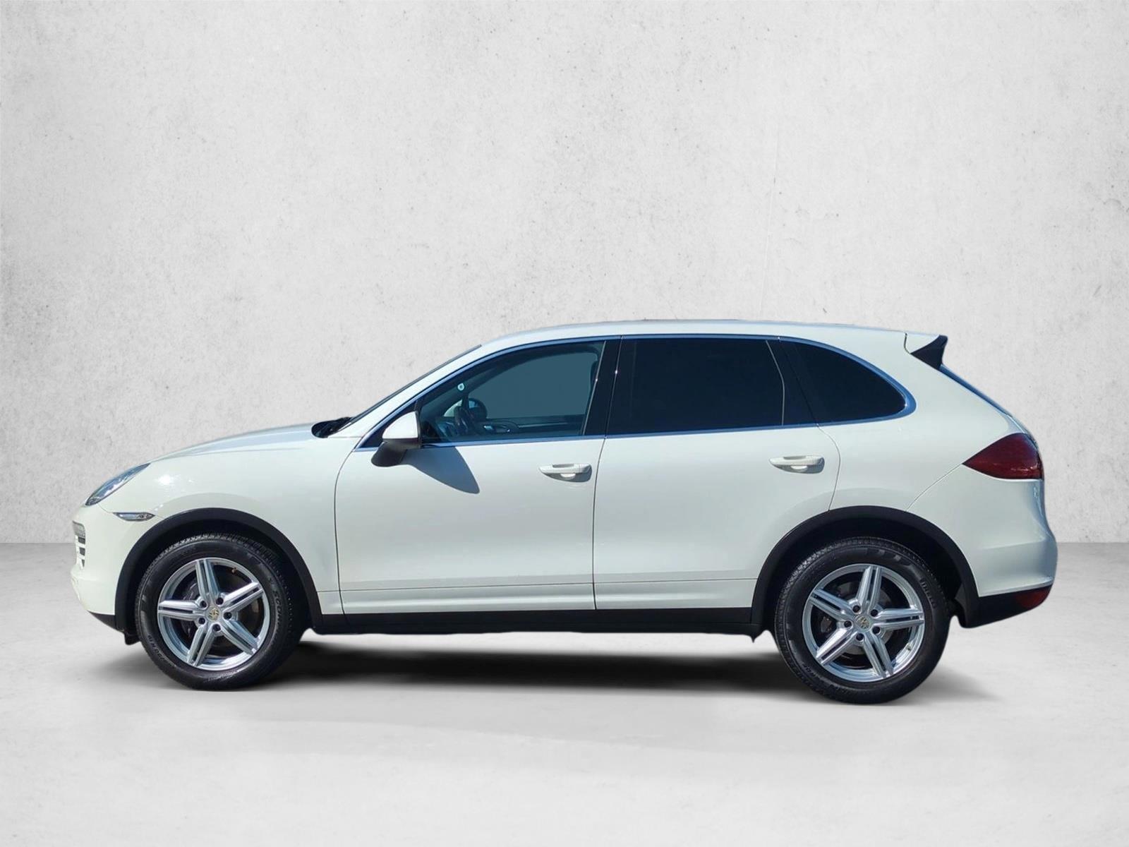 Thumbnail: 2011 Porsche Cayenne - 2