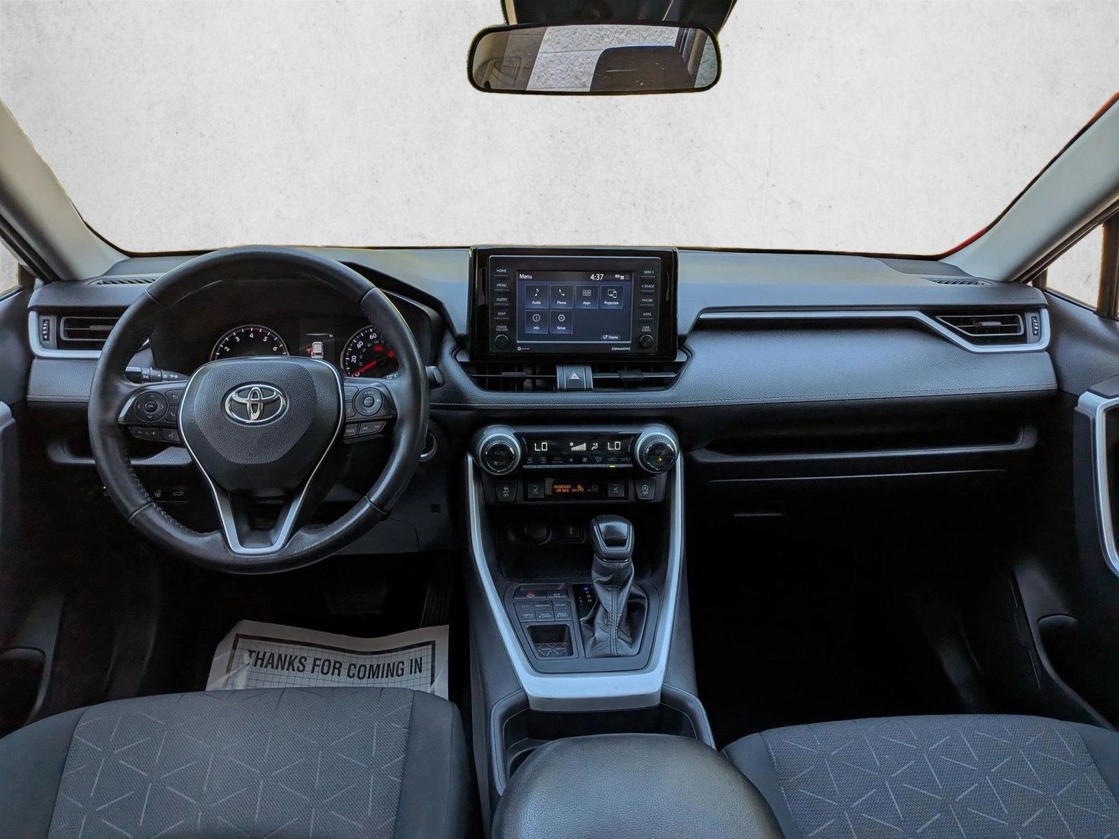 Thumbnail: 2021 Toyota RAV4 - 3