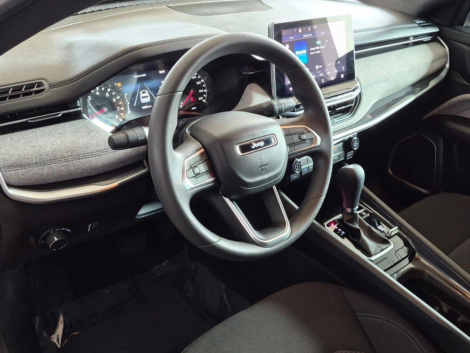 Thumbnail: 2023 Jeep Compass - 3