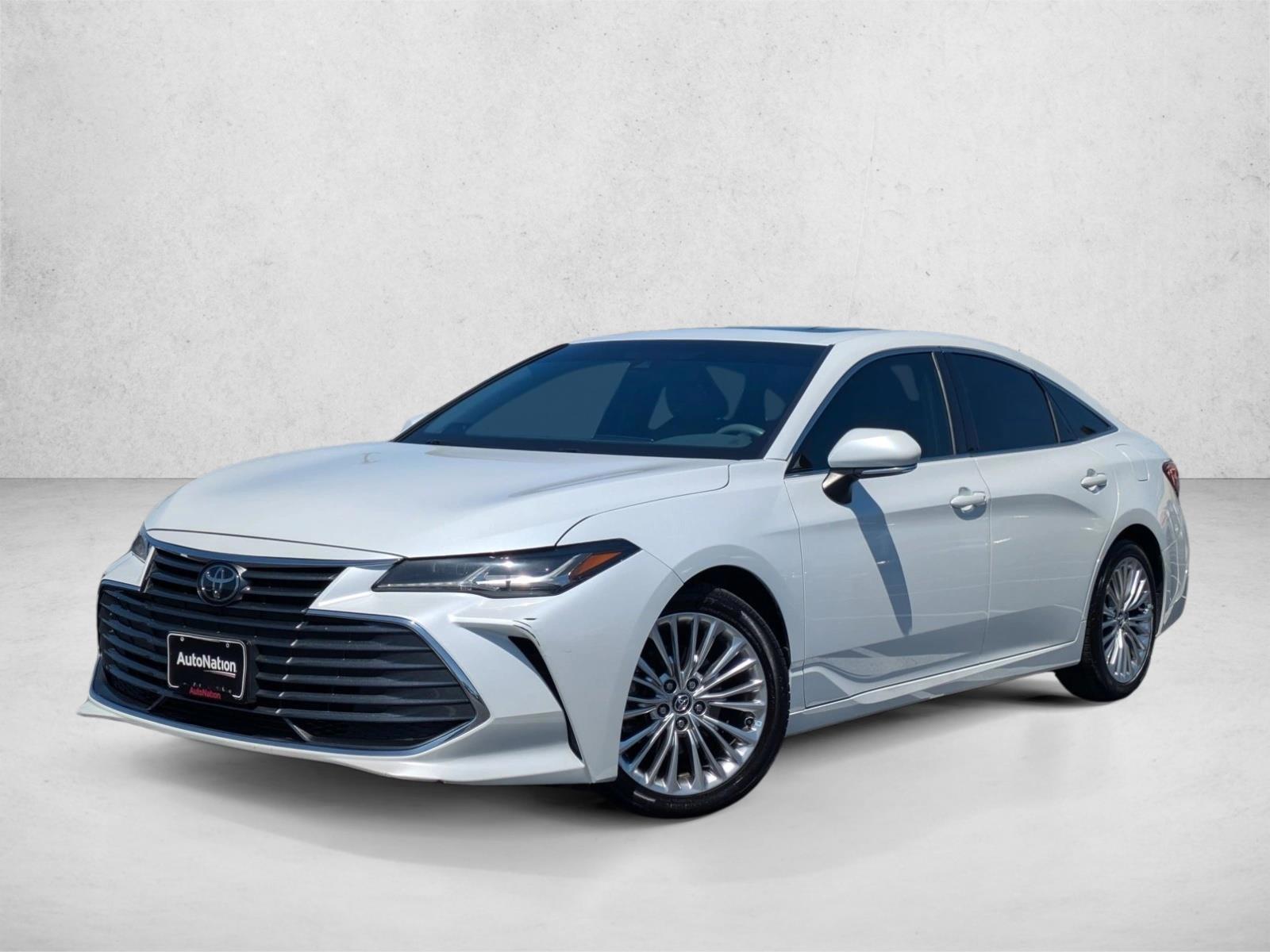 Thumbnail: 2020 Toyota Avalon - 1
