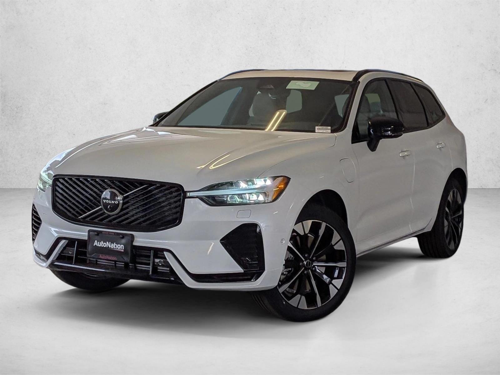 Thumbnail: 2026 Volvo XC60 - 1