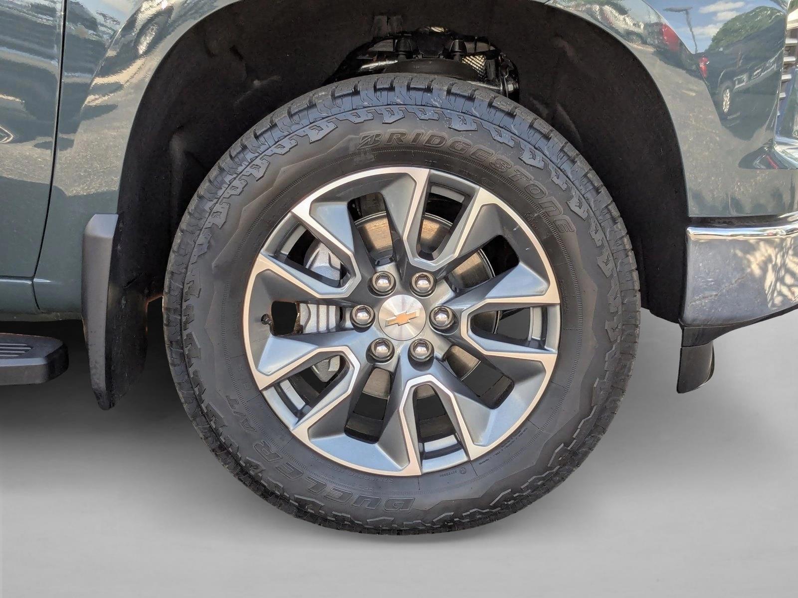 2025 Chevrolet Silverado 1500 LT - Photo 10