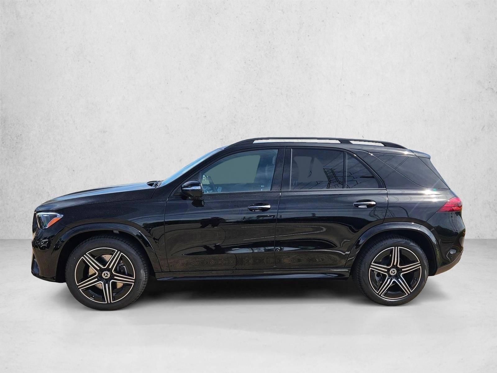 Thumbnail: 2026 Mercedes-Benz GLE - 2