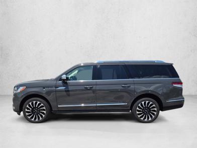 2023 Lincoln Navigator L