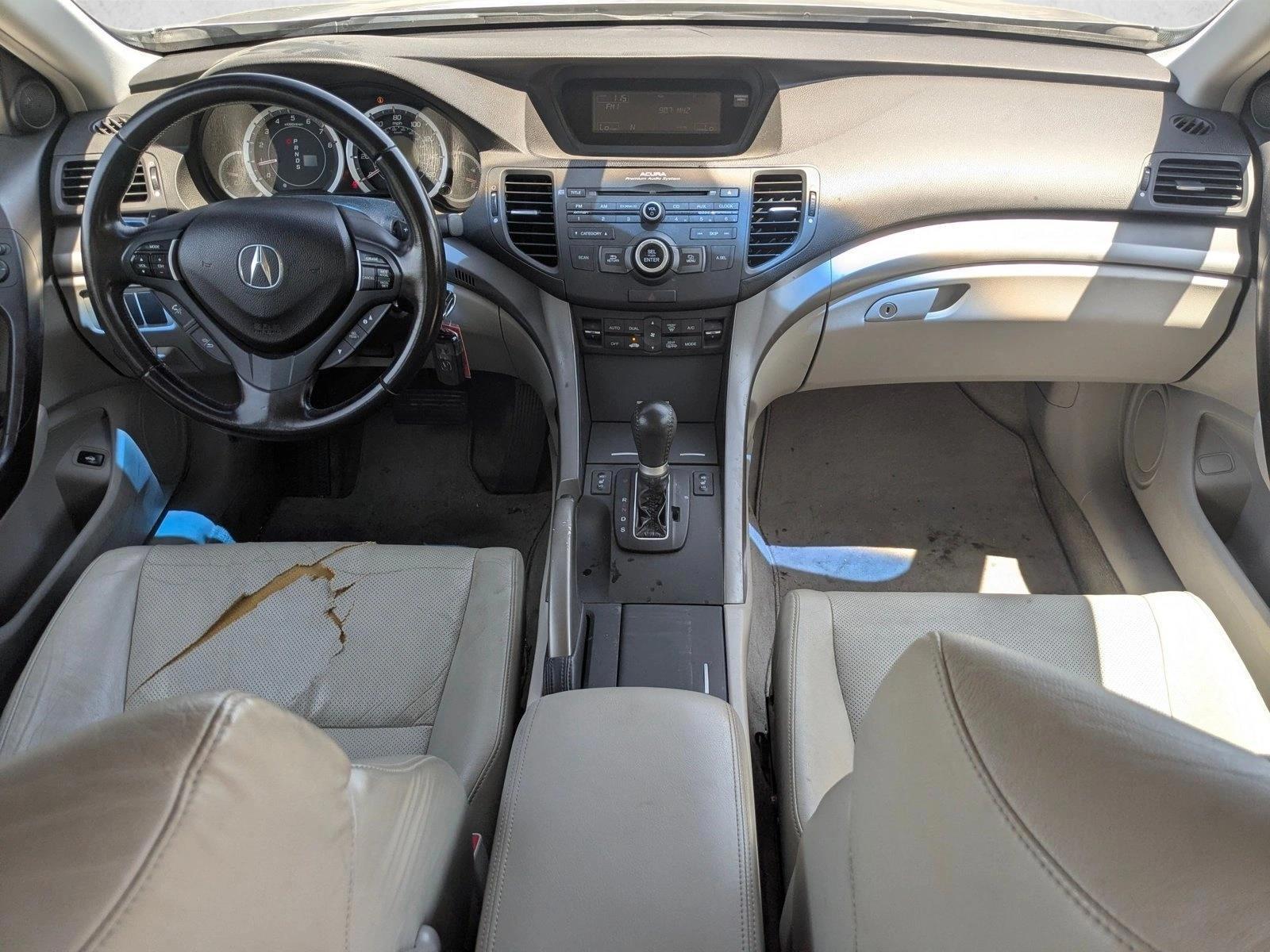 Thumbnail: 2010 Acura TSX - 3