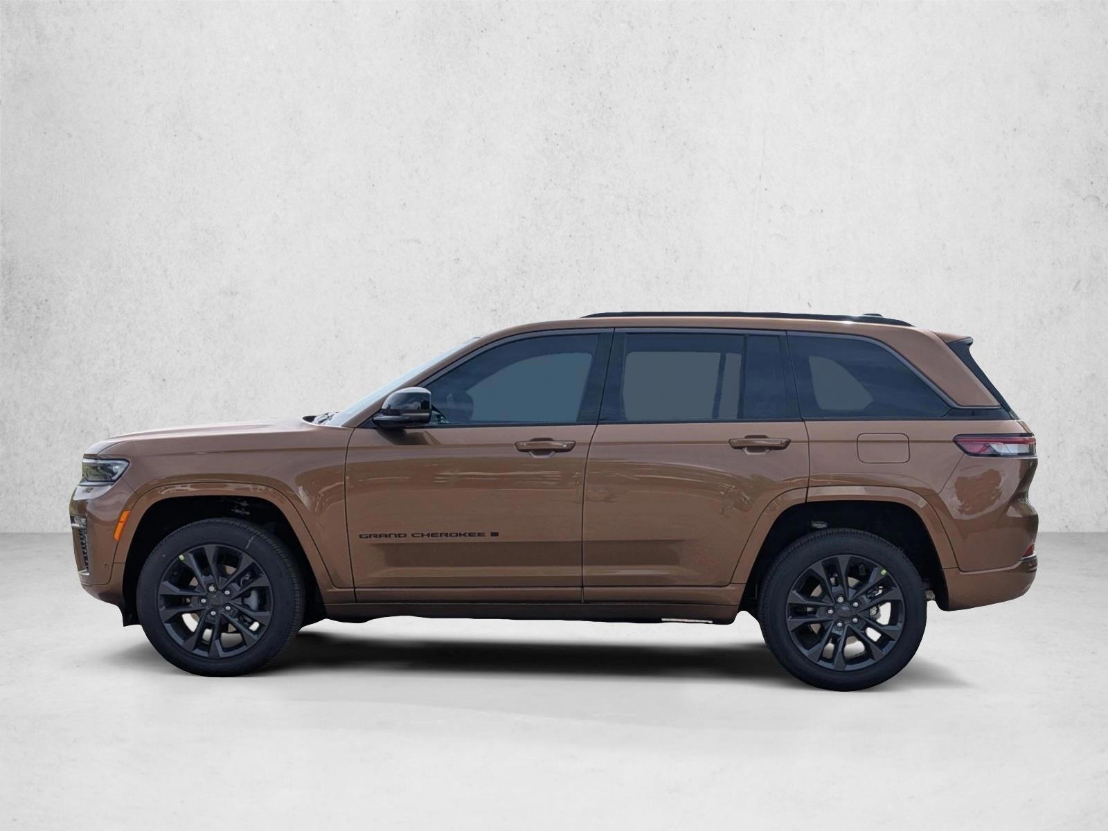 Thumbnail: 2026 Jeep Grand Cherokee - 2