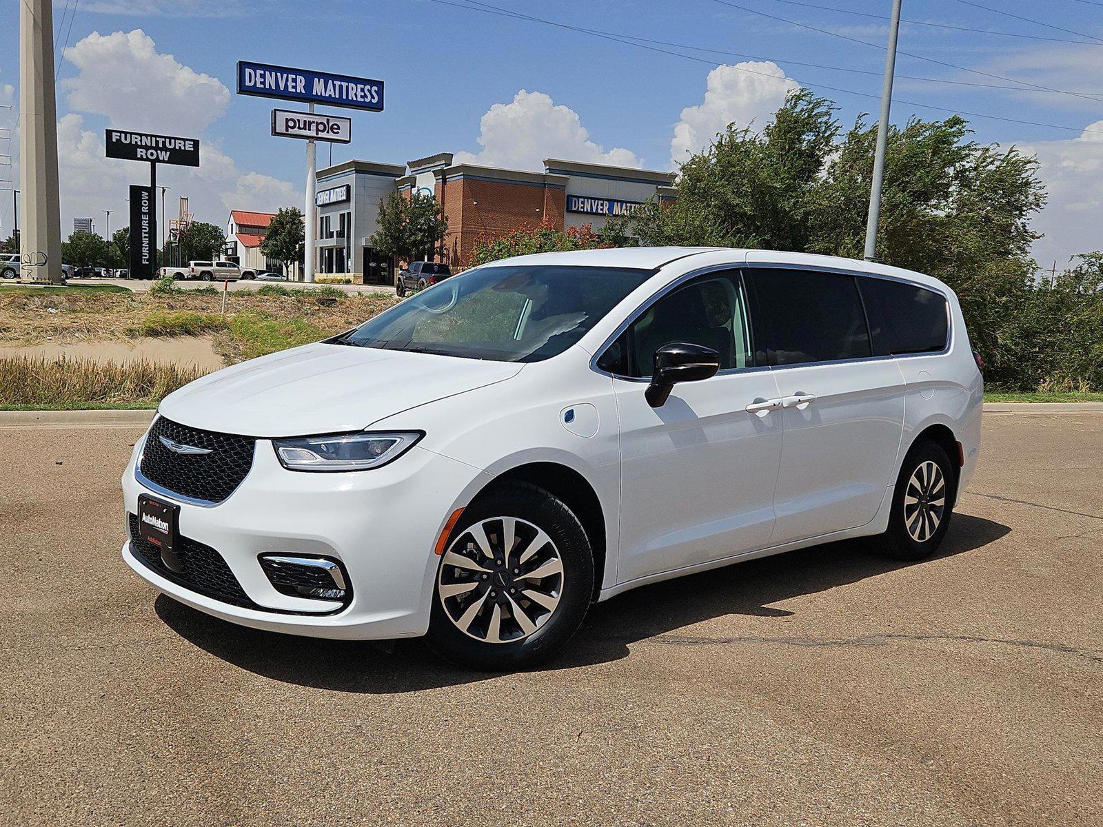 2024 Chrysler Pacifica