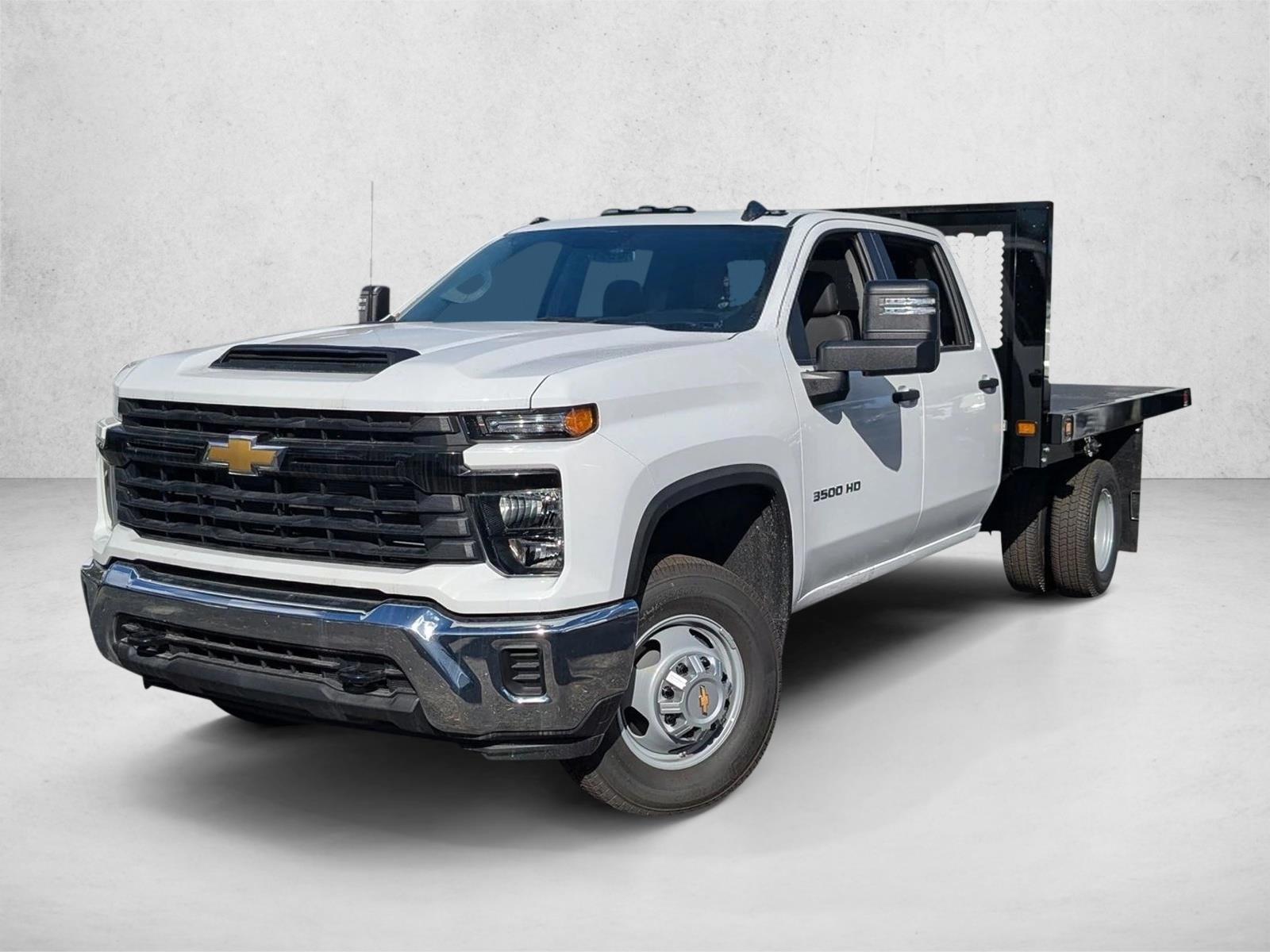 Thumbnail: 2026 Chevrolet Silverado 3500 - 1
