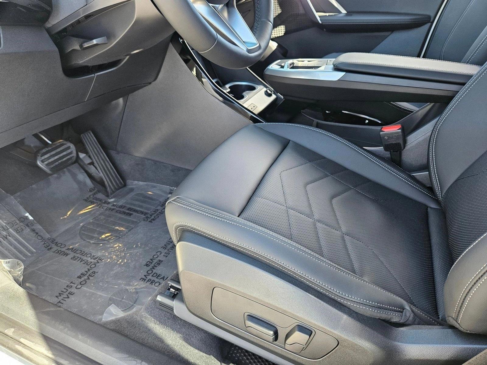 Thumbnail: 2026 BMW X1 - 4