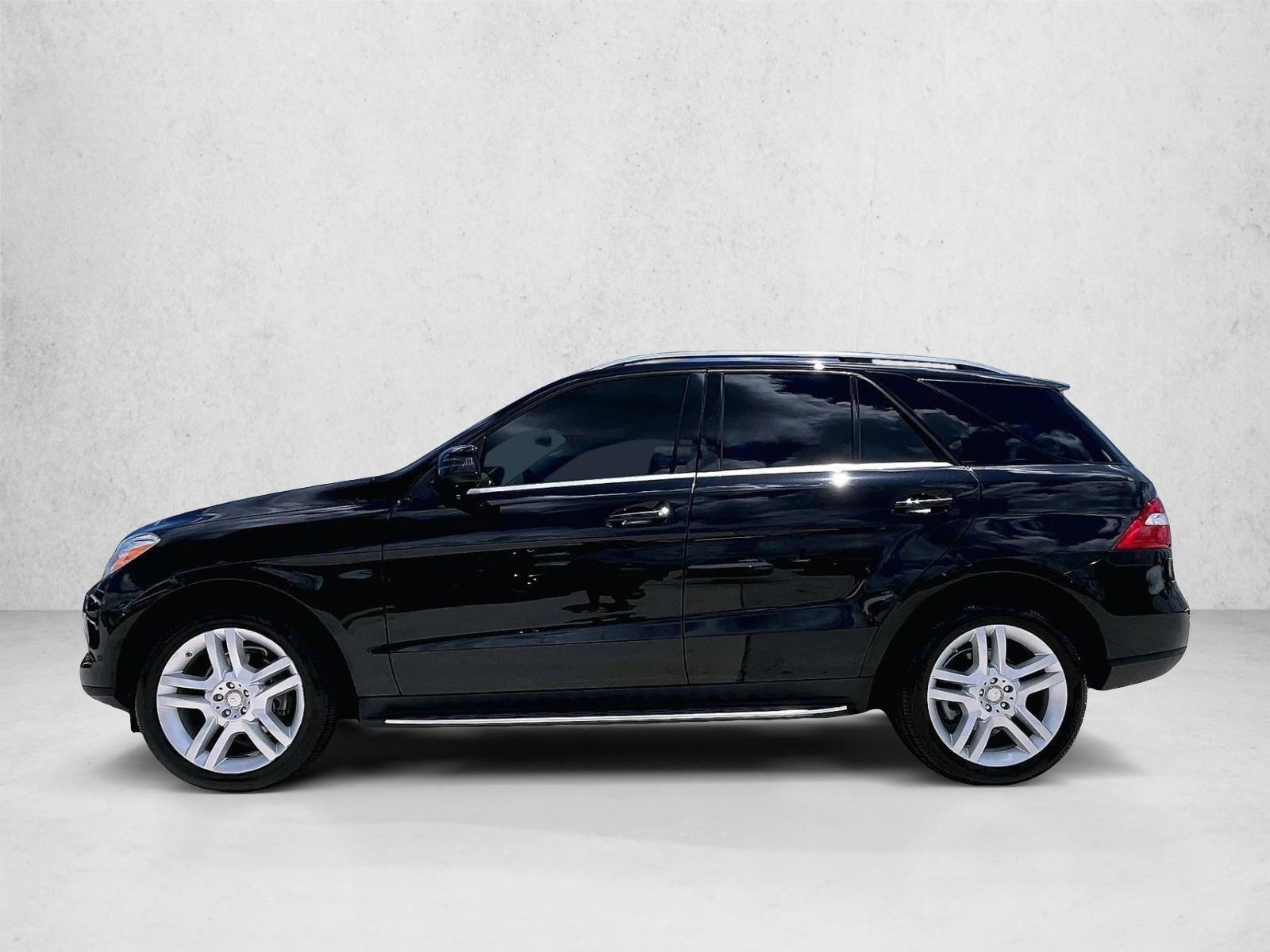 Thumbnail: 2015 Mercedes-Benz M-Class - 2