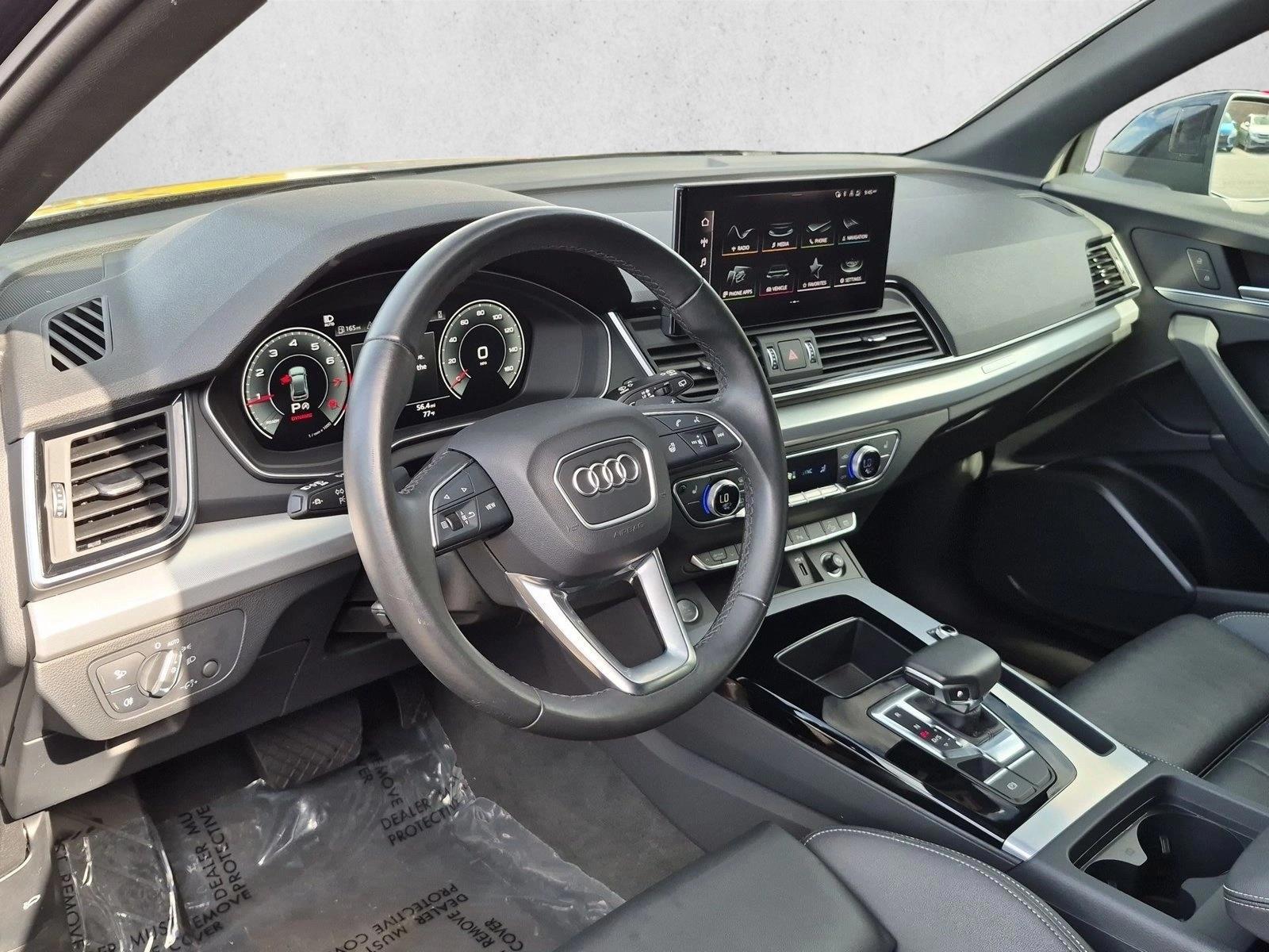 Thumbnail: 2025 Audi Q5 - 3